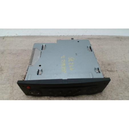 Autoradio d'origine RENAULT SCENIC 2 PHASE 2 d’occasion