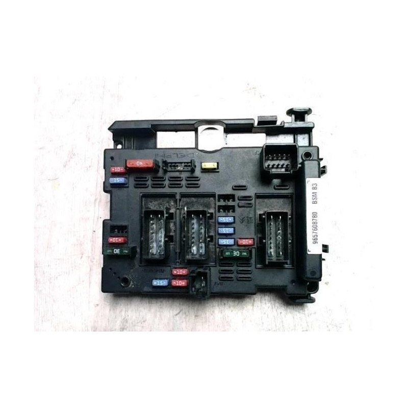 Boitier servitude moteur (BSM) PEUGEOT 206 PHASE 2 d’occasion