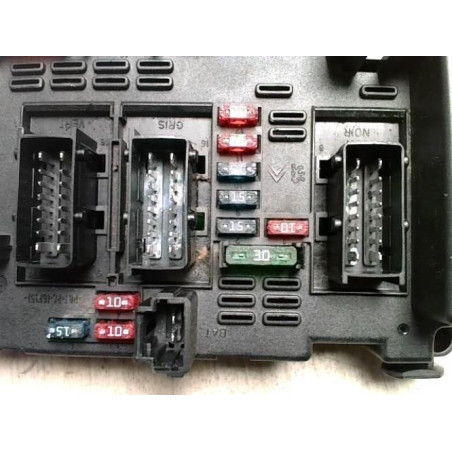 Boitier servitude moteur (BSM) PEUGEOT 206 PHASE 1 d’occasion