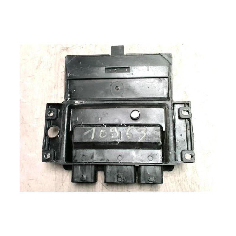 Calculateur moteur RENAULT CLIO 3 PHASE 2 d’occasion