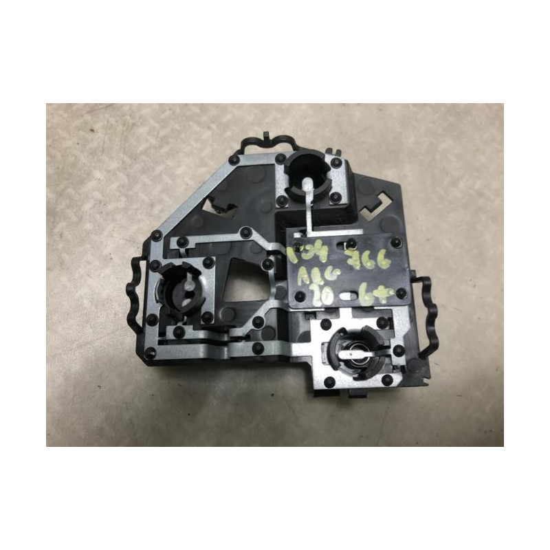 Platine feu arriere gauche PEUGEOT 206+ d’occasion