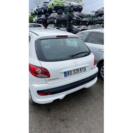 Platine feu arriere gauche PEUGEOT 206+ d’occasion