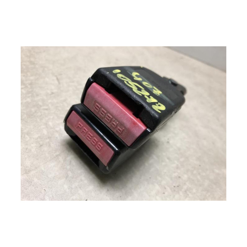 Attache ceinture arriere gauche PEUGEOT 407 PHASE 1 d’occasion