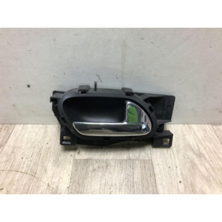 Poignee interieur arriere droit PEUGEOT 407 PHASE 1 d’occasion
