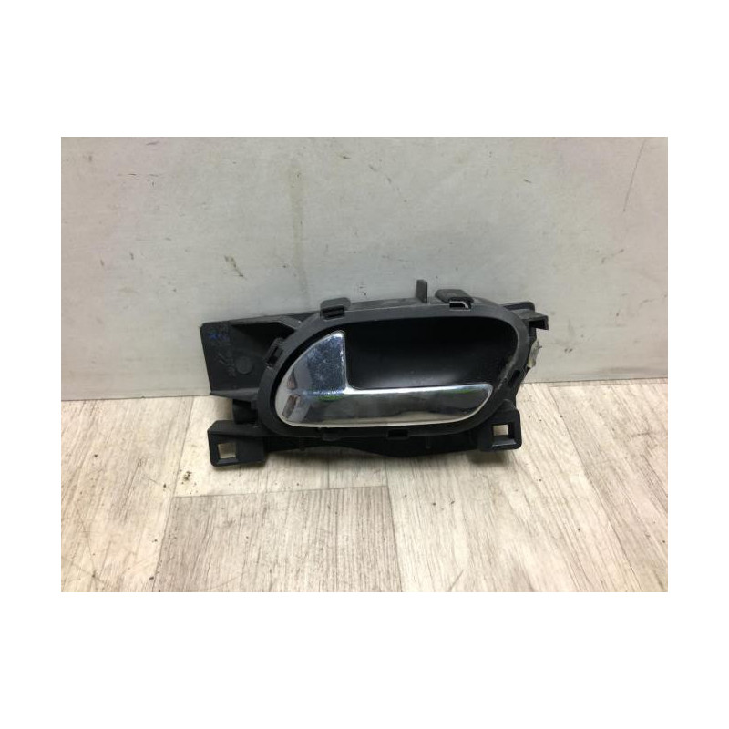 Poignee interieur arriere gauche PEUGEOT 407 PHASE 1 d’occasion