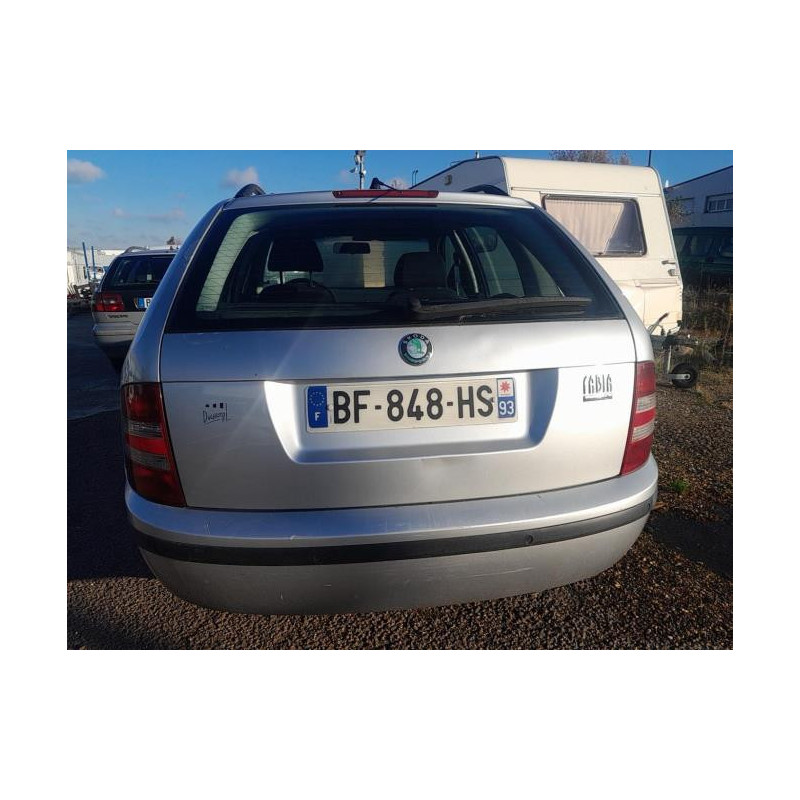 Feu arriere principal droit (feux) SKODA FABIA 1 PHASE 1 BREAK d’occasion