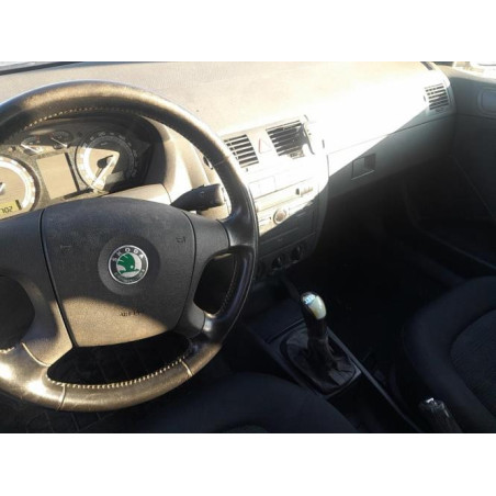 Feu arriere principal droit (feux) SKODA FABIA 1 PHASE 1 BREAK d’occasion