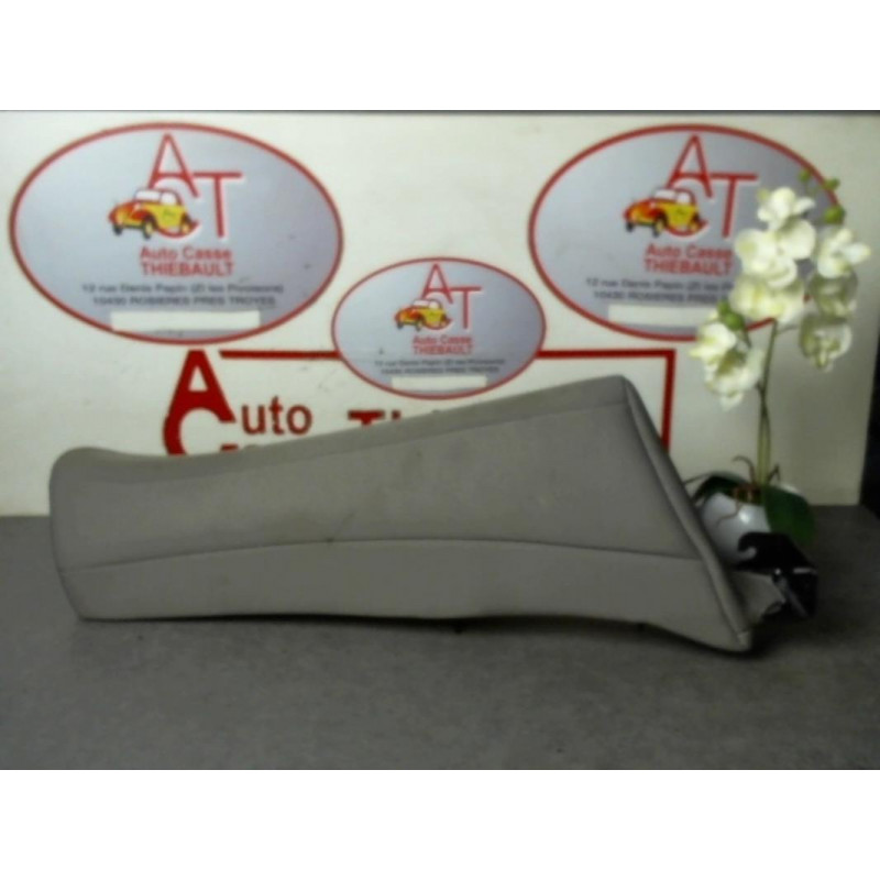 Garniture laterale arriere droite CITROEN C5 II TOURER d’occasion