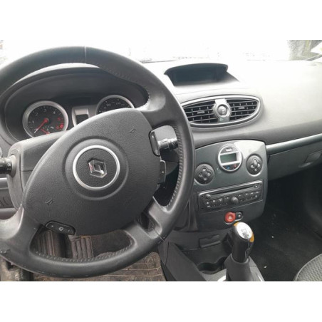 Interrupteur de leve vitre avant gauche RENAULT CLIO 3 PHASE 2 d’occasion