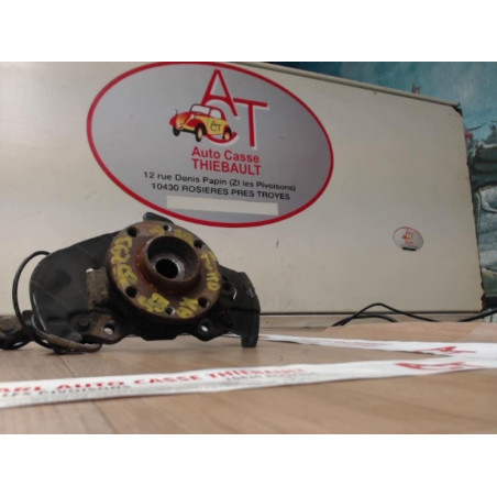 Fusee avant gauche FORD KA d’occasion