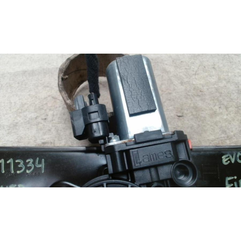 Leve vitre electrique avant droit FIAT PUNTO EVO 3 d’occasion