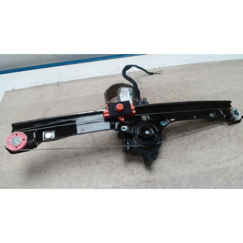 Leve vitre electrique avant droit FIAT PUNTO EVO 3 d’occasion