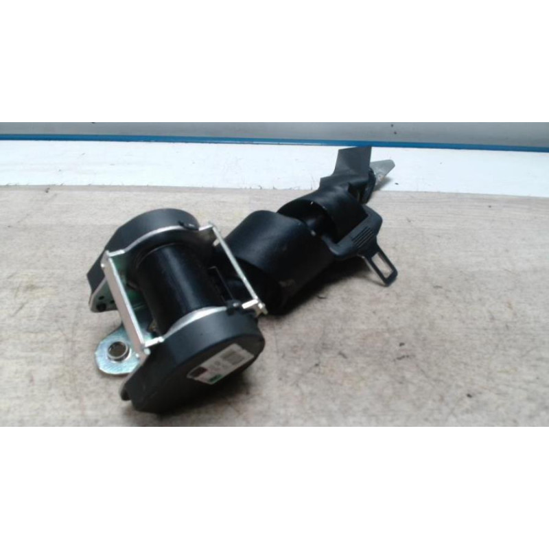 Ceinture arriere droit VOLKSWAGEN GOLF 5 d’occasion