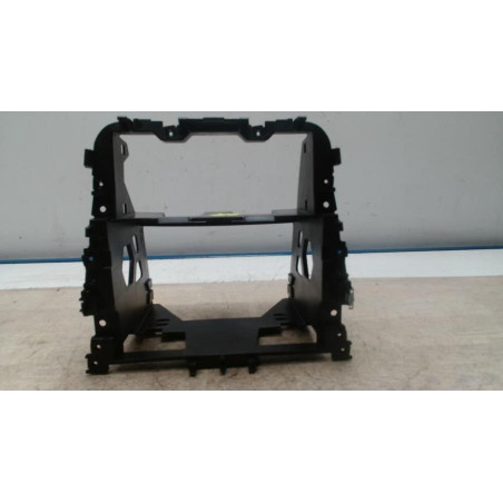 Facade autoradio VOLKSWAGEN GOLF 5 d’occasion