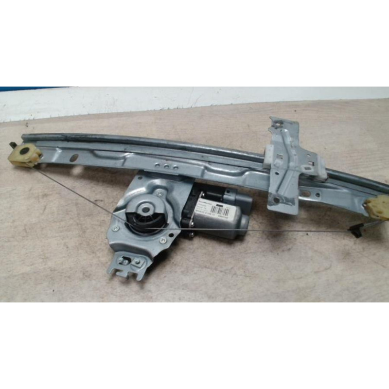 Leve vitre electrique avant gauche PEUGEOT 207 PHASE 1 d’occasion
