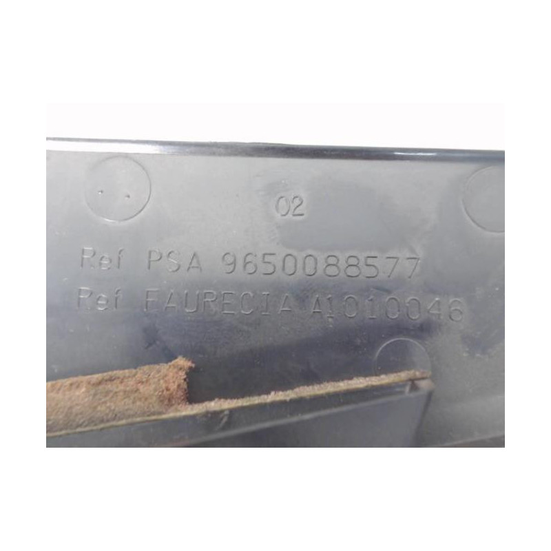 Aerateur tableau de bord avant gauche PEUGEOT 207 PHASE 2 d’occasion