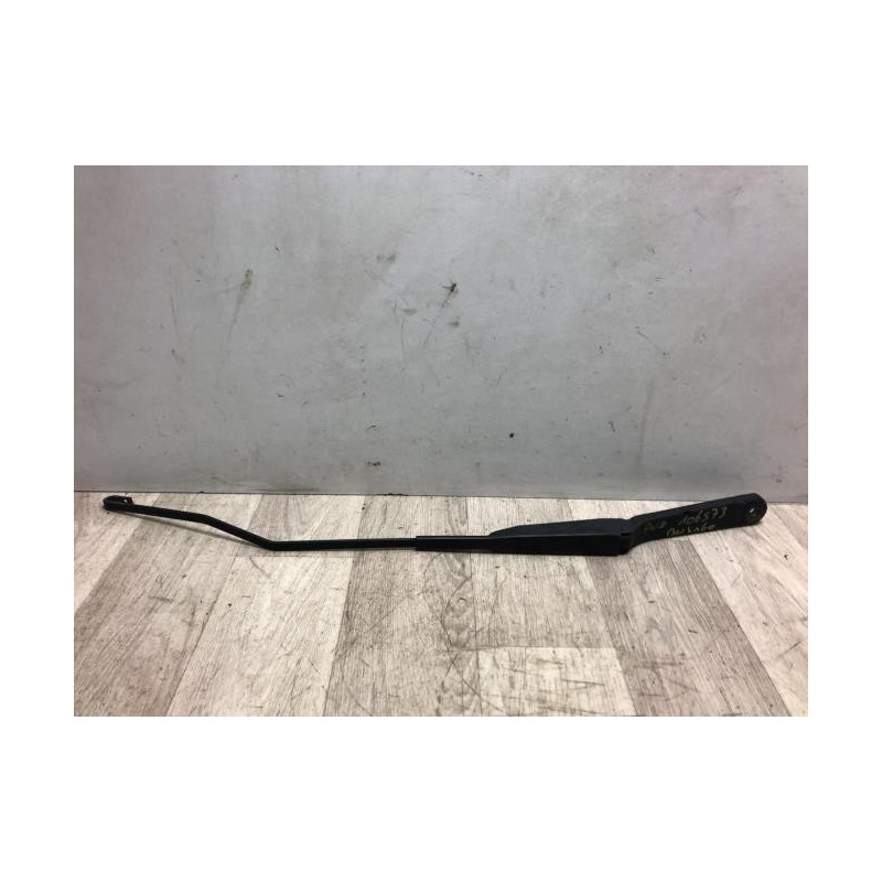 Bras essuie glace avant droit CITROEN BERLINGO 1 PHASE 2 d’occasion