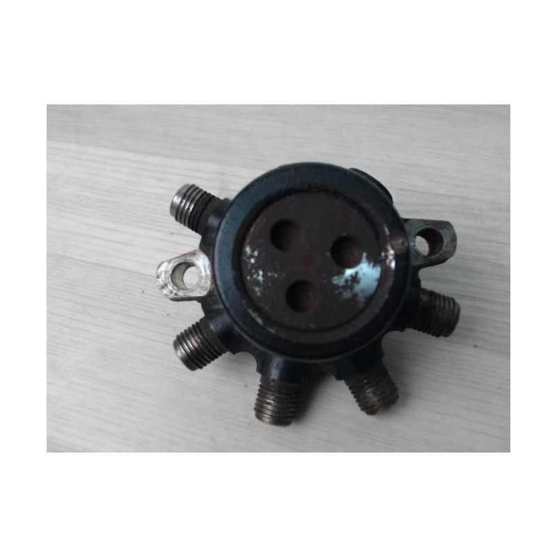 Rampe injection RENAULT CLIO 3 PHASE 1 d’occasion