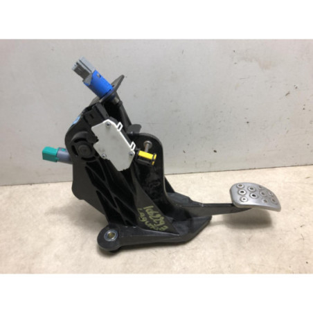 Pedalier de frein RENAULT LAGUNA 3 PHASE 1 COUPE d’occasion