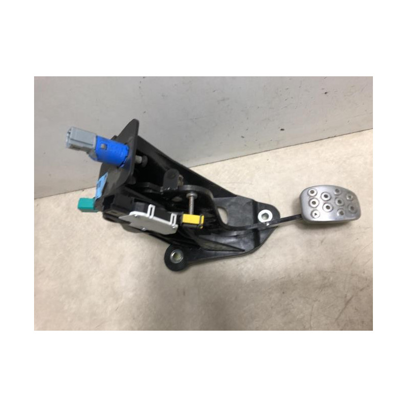 Pedalier de frein RENAULT LAGUNA 3 PHASE 1 COUPE d’occasion