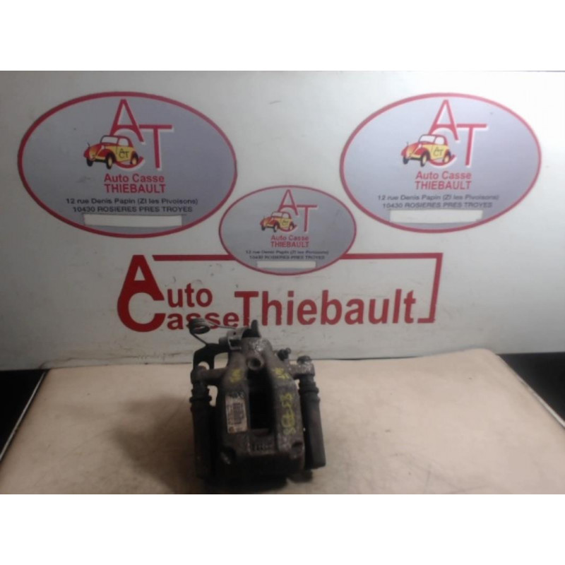 Etrier arriere droit (freinage) PEUGEOT 407  BERLINE (6D) HDI d’occasion