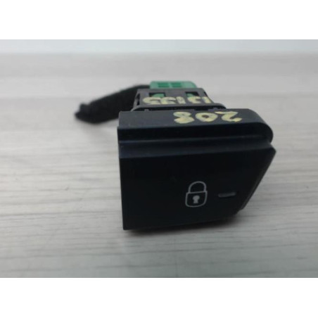 Commande de fermeture centralisee PEUGEOT 208 1 PHASE 1 d’occasion
