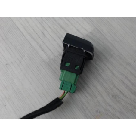 Commande de fermeture centralisee PEUGEOT 208 1 PHASE 1 d’occasion