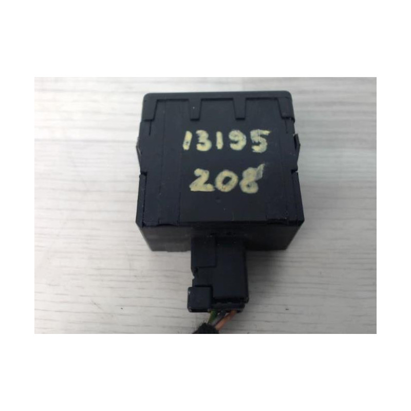 Commande de reglage hauteur de phare PEUGEOT 208 1 PHASE 1 d’occasion