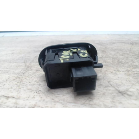Interrupteur de leve vitre avant gauche CITROEN C2 PHASE 1 d’occasion