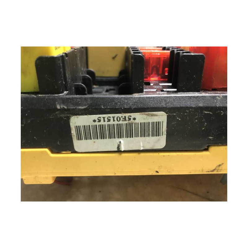 Porte fusible PEUGEOT 308 2 PHASE 1 d’occasion