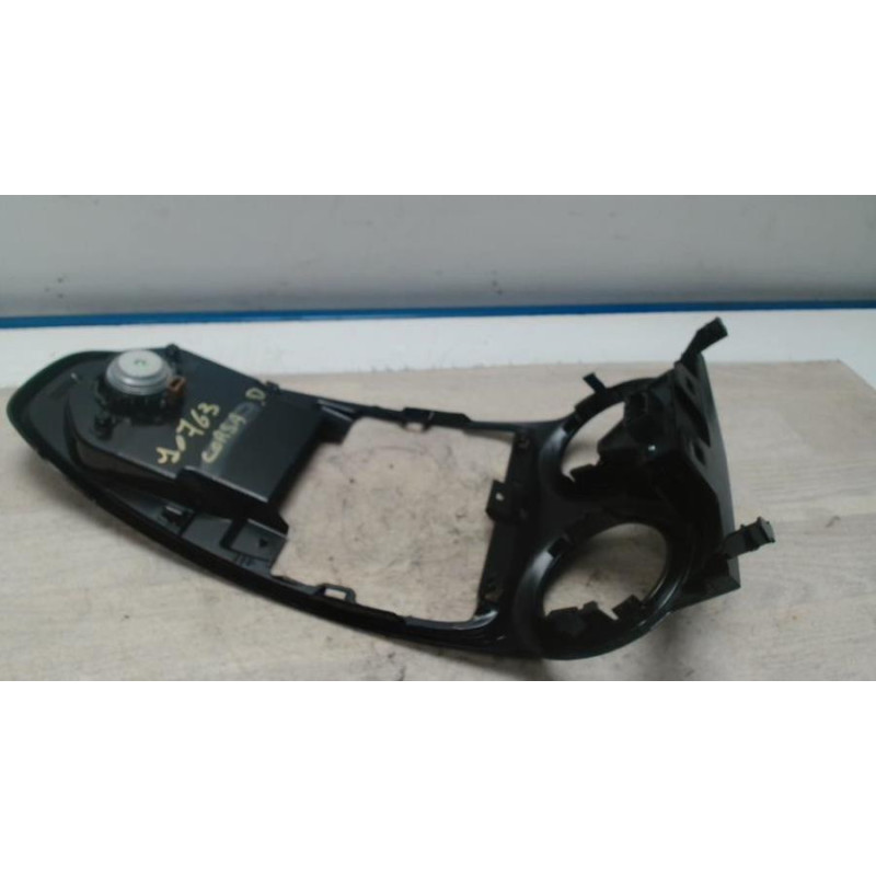 Facade autoradio OPEL CORSA D PHASE 1 d’occasion