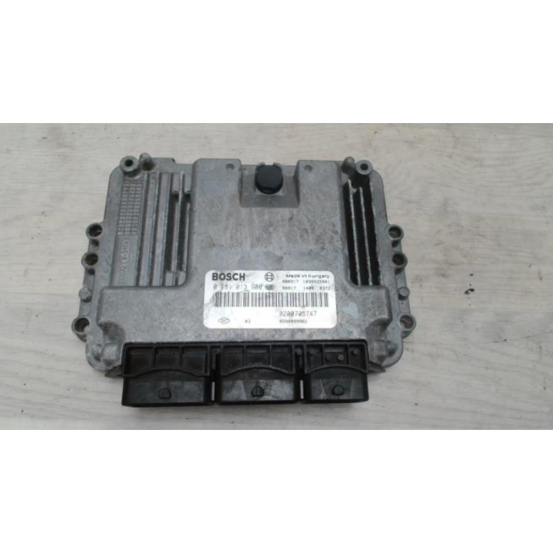Calculateur moteur RENAULT SCENIC 2 PHASE 2 d’occasion