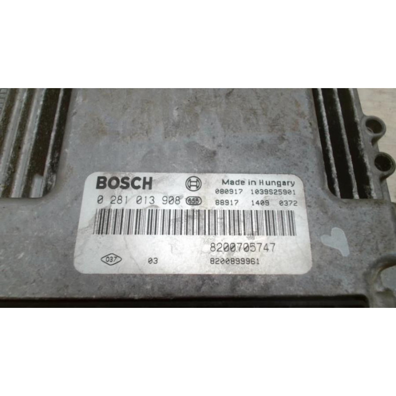 Calculateur moteur RENAULT SCENIC 2 PHASE 2 d’occasion