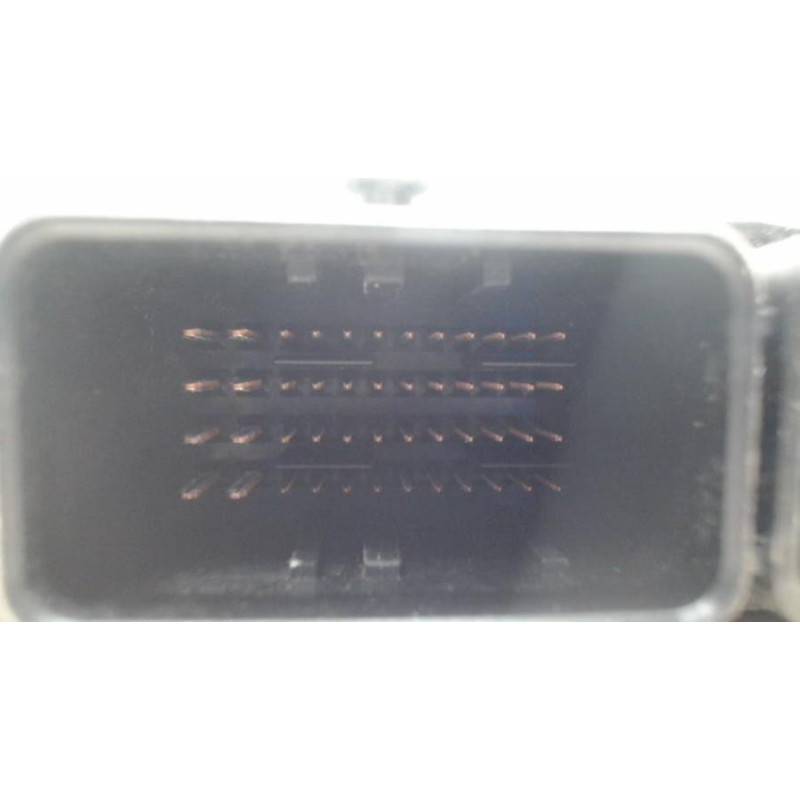 Calculateur moteur RENAULT SCENIC 2 PHASE 2 d’occasion