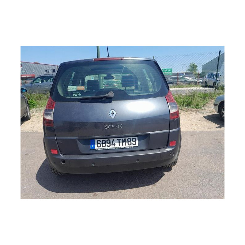 Calculateur moteur RENAULT SCENIC 2 PHASE 2 d’occasion