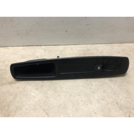 Interrupteur de leve vitre avant droit RENAULT SCENIC 3 PHASE 1 d’occasion