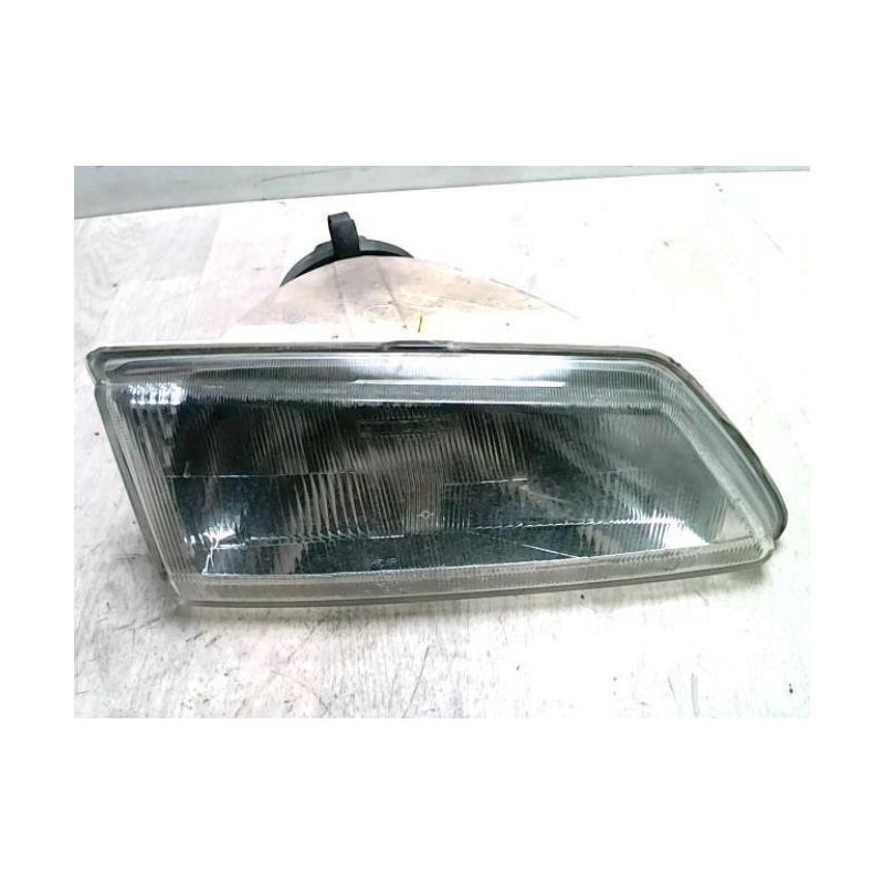 Optique avant principal droit (feux)(phare) PEUGEOT 106 PHASE 1 d’occasion