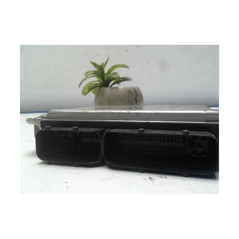 Calculateur moteur SEAT IBIZA 3 PHASE 1 d’occasion