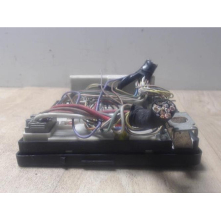 Boitier servitude moteur (BSM) RENAULT MEGANE 2 PHASE 2 d’occasion