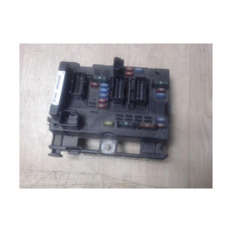 Boitier servitude moteur (BSM) PEUGEOT 206 PHASE 2 d’occasion