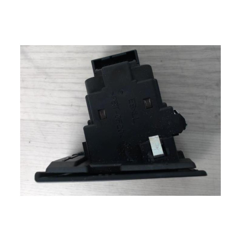 Lecteur de carte (neiman) BMW SERIE 3 E91 TOURING PHASE 1 BREAK d’occasion