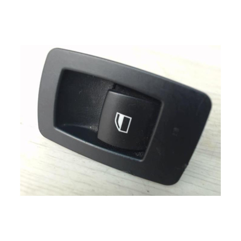 Interrupteur de leve vitre avant droit BMW SERIE 3 E91 TOURING PHASE 1 BREAK d’occasion