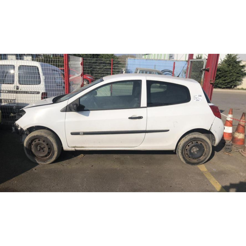 Calculateur RENAULT CLIO 3 PHASE 1 d’occasion