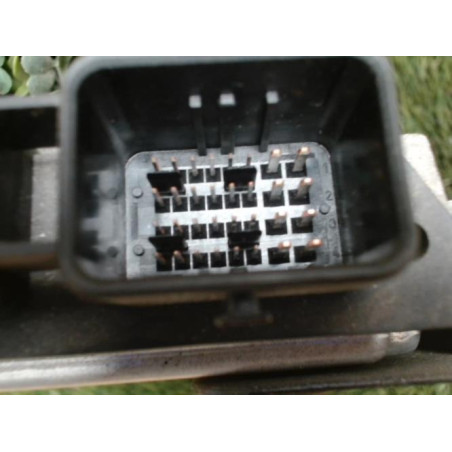 Calculateur moteur PEUGEOT 307 PHASE 1 d’occasion
