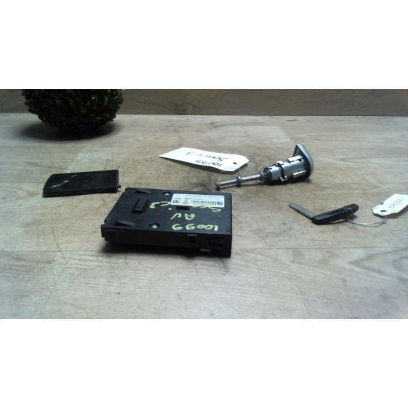 Lecteur de carte (neiman) RENAULT GRAND SCENIC 3 PHASE 1 d’occasion