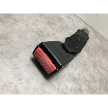 Attache ceinture arriere centrale PEUGEOT 206+ d’occasion
