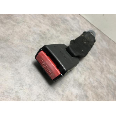 Attache ceinture arriere centrale PEUGEOT 206+ d’occasion