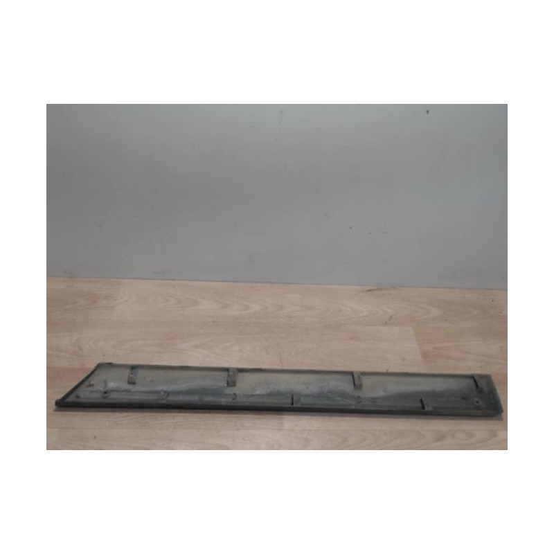 Baguette de porte arriere droite RENAULT EXPRESS PHASE 2 d’occasion