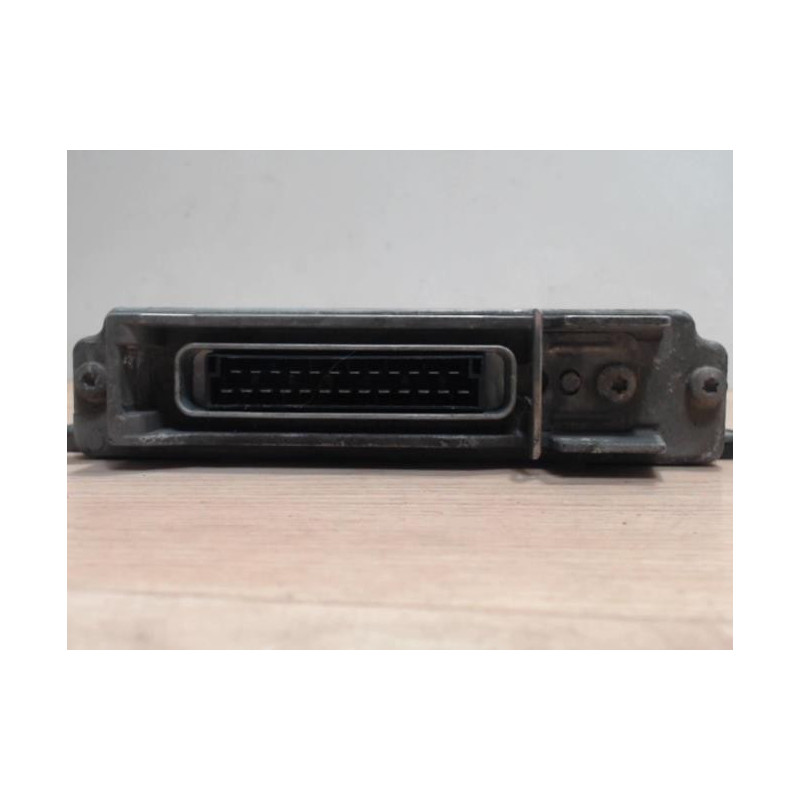 Calculateur moteur RENAULT KANGOO 1 PHASE 1 d’occasion
