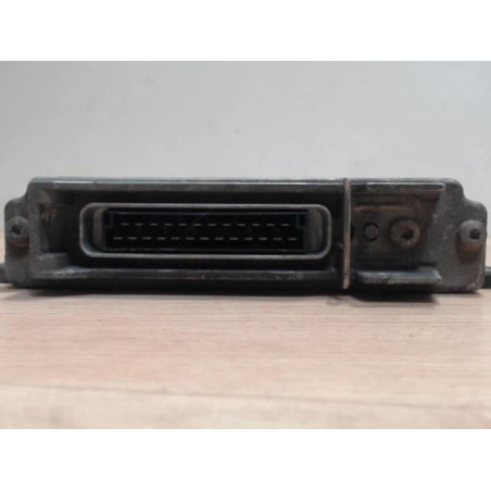 Calculateur moteur RENAULT KANGOO 1 PHASE 1 d’occasion